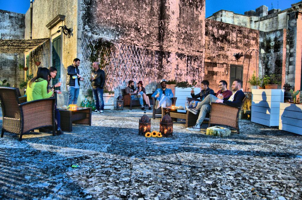 Palazzo Scarciglia - Dimora D'Epoca Bed and Breakfast Minervino di Lecce Esterno foto