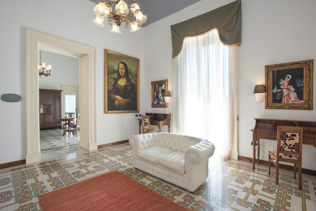 Palazzo Scarciglia - Dimora D'Epoca Bed and Breakfast Minervino di Lecce Esterno foto