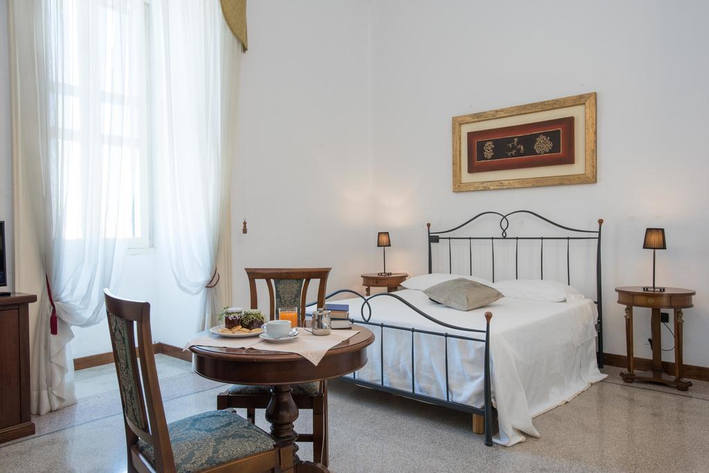 Palazzo Scarciglia - Dimora D'Epoca Bed and Breakfast Minervino di Lecce Esterno foto